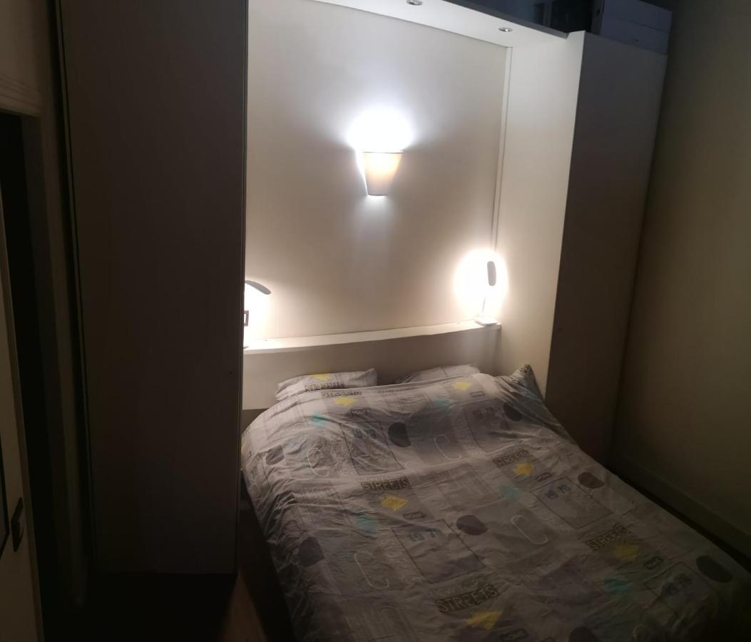 Appartement Notre Dame Париж Екстериор снимка